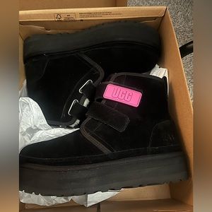UGG NEUMEL PLATFORM
